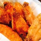 Best Garlic Chicken Wing (6) in Griffith, IN